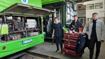 Rahmiye Sare Palalı Teknik Koleji Öğrencileri BMC Motor Fabrikası’nda Staja Başladı