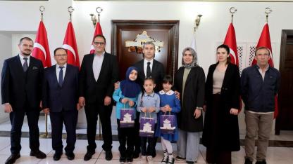 Afyonkarahisar’da İstiklal Marşı’nın 105. Yılı Öğrencilere Ödül Töreniyle Kutlandı