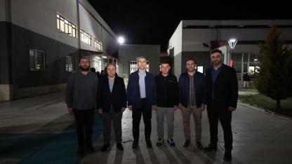 Vali Dr. Naci Aktaş Öğrencilerle İftarda Buluştu