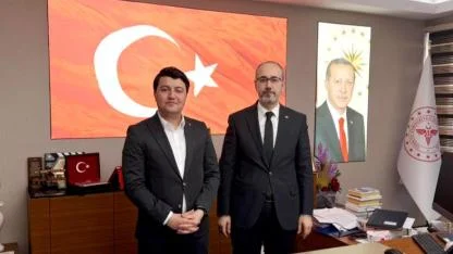 HAK-İŞ Afyonkarahisar Temsilciliğinden İl Sağlık Müdürü Öztürk’e Tıp Bayramı Ziyareti