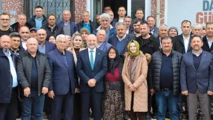 Başkan Şahin’in Bayram Turu Şuhut’tan Dinar’a Uzandı