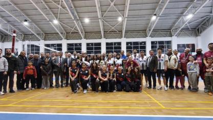 Çay'da 2025 Aile Yılı Kurumlar Arası Voleybol Turnuvası Tamamlandı
