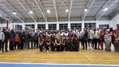 Çay'da 2025 Aile Yılı Kurumlar Arası Voleybol Turnuvası Tamamlandı