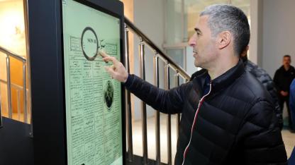 Afyonkarahisar Valisi Aktaş, Yenilenen İstiklal Tanıtım Merkezi’ni İnceledi