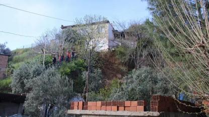 Toprak Kayması Faciası Ucuz Atlatıldı: Genç 10 Dakikayla Kurtuldu