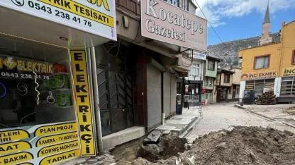 AK Partili Vekillerden Kocatepe Gazetesi Tepkisi: “Basın Özgürlüğüne Müdahale Kabul Edilemez”