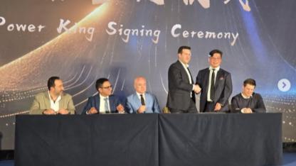 Şenler Mermer Yönetim Kurulu Üyesi Mehmet Şen’e PK Microwire’dan Gururlandıran Ödül