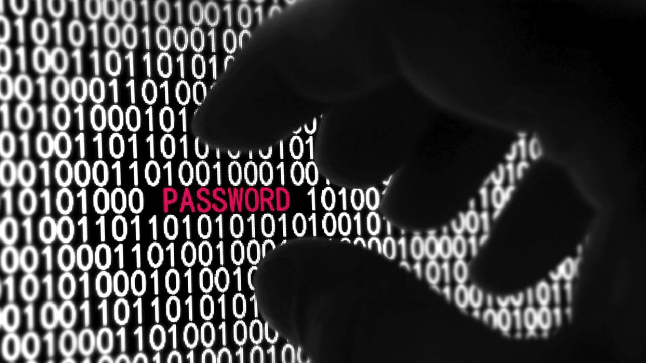 Siyah Şapkalı Hacker Çetesine Operasyon! 19,8 Milyon Kişinin Verisi Çalındı