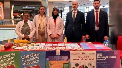 Toplum Sağlığı Merkezi’nden AVM’de sağlık farkındalık standı