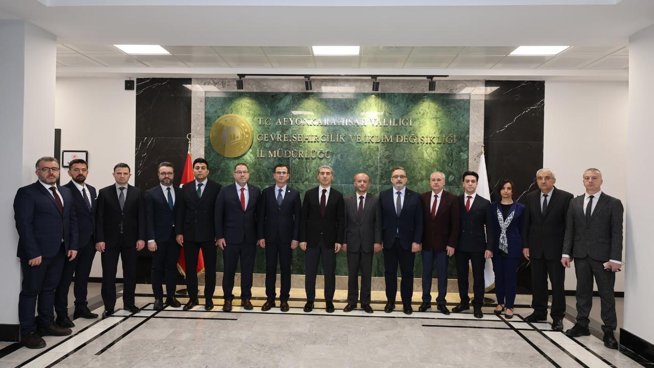 Vali Aktaş, Çevre ve Şehircilik İl Müdürlüğü’nde İncelemelerde Bulundu