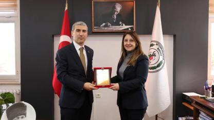 Vali Aktaş’tan Baro Başkanı Yılmaz’a İadei Ziyaret