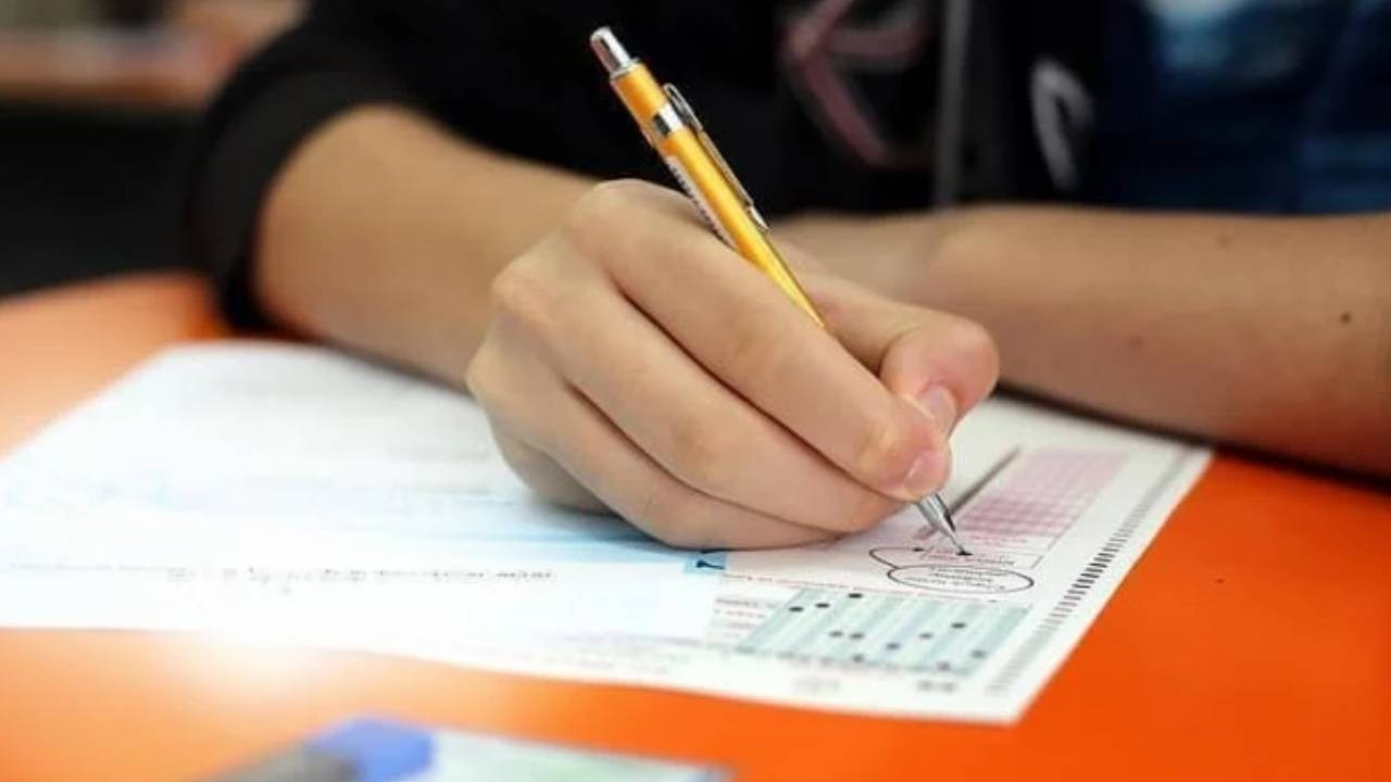 YKS’de dikkat çeken detay: En yaşlı aday 87 yaşında, 2,4 milyon aday başvurdu