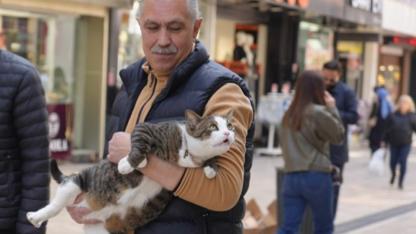10 Kiloluk Cüssesi İle Görenlerin Dikkatini Çekiyor