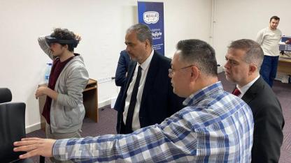 AFSÜ Kuluçka Merkezinde Yapay Zekâ Destekli Sağlık Teknolojileri Üretiliyor