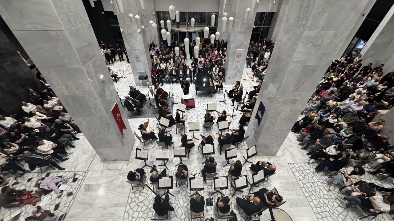 Afyonkarahisar Sanatla Profesyonelleşiyor