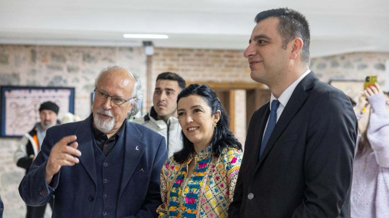 Afyonkarahisar'da "Frig Vadisi Resim Sergisi" Açıldı