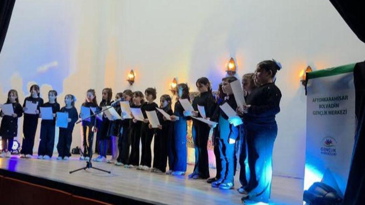 Afyonkarahisar’da Gençlik Merkezlerinden Anlamlı Programlar: Şiir, İlahi ve Anma Etkinlikleri Düzenlendi