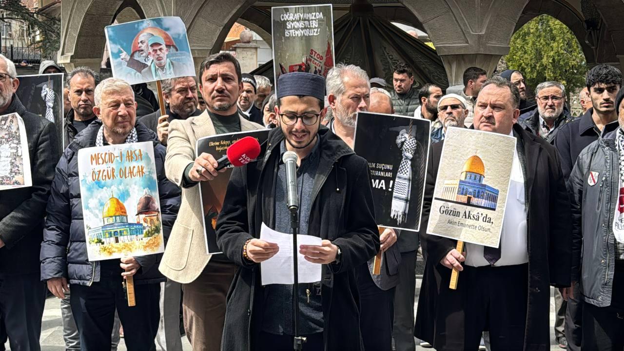 Afyonkarahisar'da İsrail'in Filistinli Esirlere Yönelik "İdam Yasası" Protesto Edildi