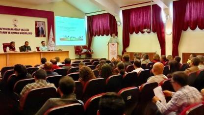 Afyonkarahisar’da Veteriner Hekimlere Şap Hastalığı Eğitimi Düzenlendi