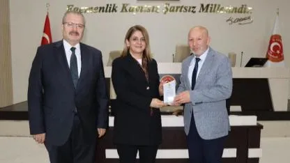 AK Parti Kadın Kollarından İl Genel Meclisi’ne "Hayırlı Olsun" Ziyareti