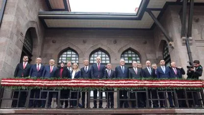 AK Partili Yurdunuseven, Divan Üyesi Olarak 23 Nisan Törenlerine Katıldı