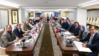 Anahtar Parti’de MYK Mesaisi