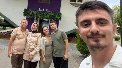 Ayla öğretmenin oğlu Furkan Kara: "Annem ailemizin kahramanıydı, öğrencilerinin de kahramanı oldu"