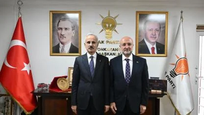 Bakan Uraloğlu, AK Parti Afyonkarahisar İl Başkanlığı’nı Ziyaret Etti