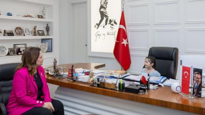 Başkan Köksal Makamını Küçük Başkana Devretti