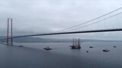 Çanakkale Boğazı’nda Çift Yönlü Olarak Deniz Trafiği Durduruldu
