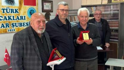 Dinar’da Basına Vefa Gecesi: Yarım Asrı Aşan Emek Alkışlandı