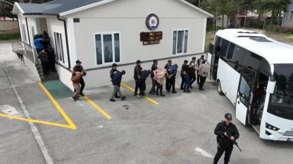 Doktoru 11 Milyon Lira Dolandıran Şebekenin 28,6 Milyarlık İşlem Hacmi Ortaya Çıktı