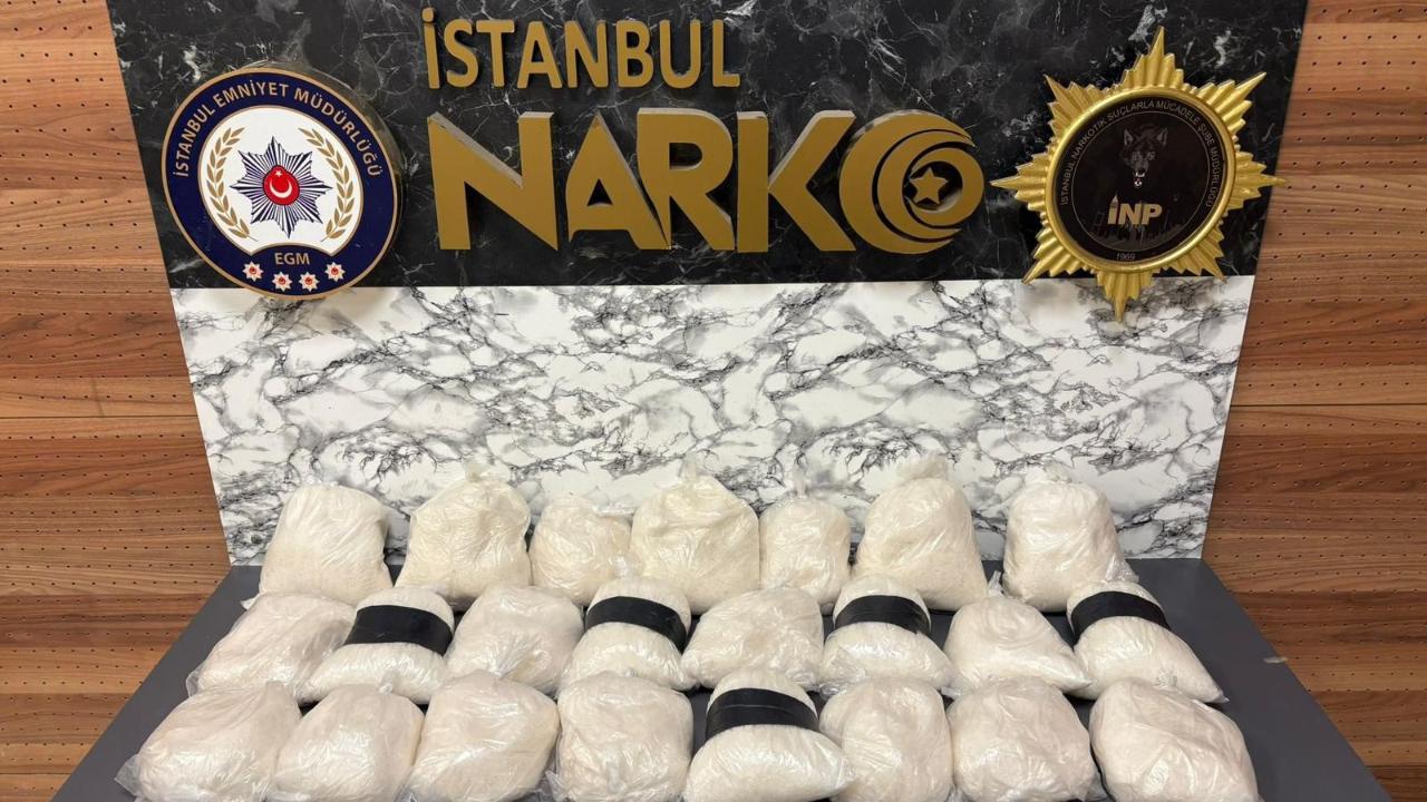 Esenyurt’ta Kargo Operasyonu: Buzdolabından 28 Kilogram Metamfetamin Çıktı