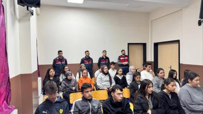 Jandarmadan Öğrenci ve Öğretmenlere Siber Güvenlik Eğitimi