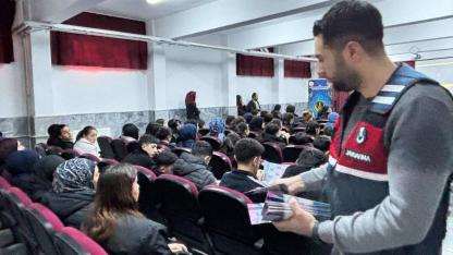 Jandarmadan Siber Farkındalık Eğitimi