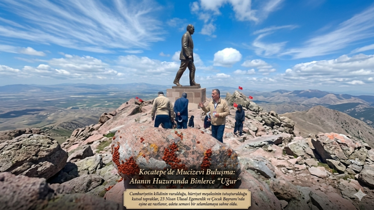 Kocatepe’de Mucizevi Buluşma: Atanın Huzurunda Binlerce "Uğur"