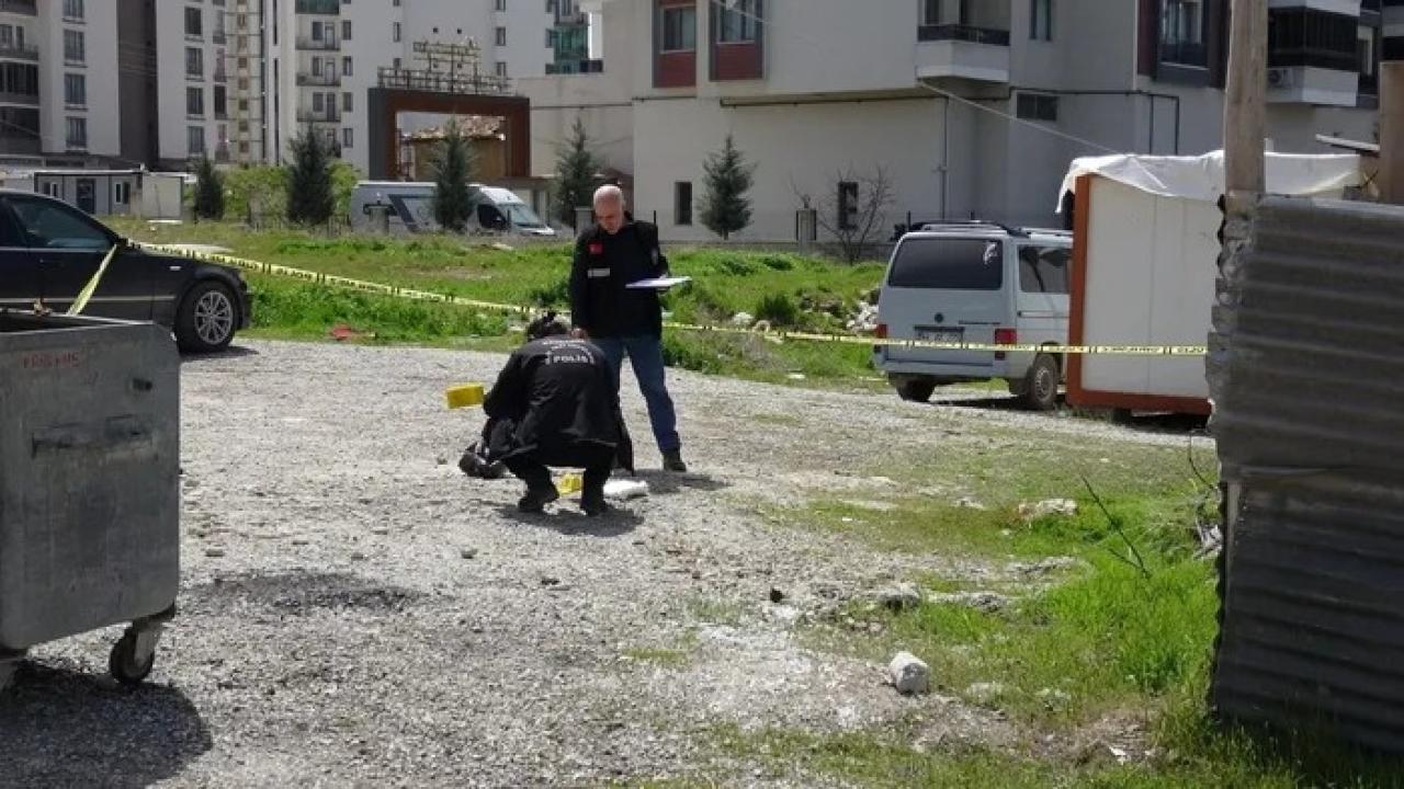 Malatya'da Bıçaklı Dehşet! Öğrenciler Birbirine Girdi 5 Yaralı