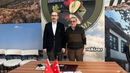Müdür Öztürk’ten Yarım Elma Derneği’ne Ziyaret