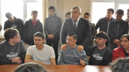 Müdür Sünnetci’den 12. Sınıf Öğrencilerine Motivasyon Ziyareti