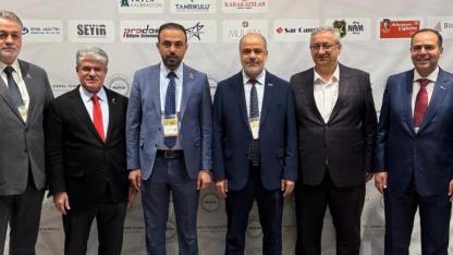 MÜSİAD Afyonkarahisar Heyeti Kocaeli’de İstişare Kurulu Toplantısına Katıldı