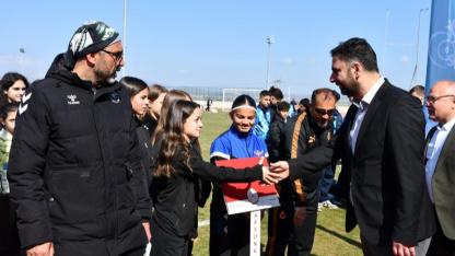 Okul Sporları Yıldızlar Futbol Yarı Final Müsabakaları Başladı