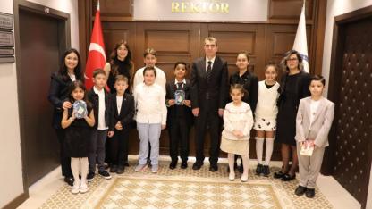 Çocuk Kulübü Öğrencilerinden AFSÜ'ye 23 Nisan Ziyareti