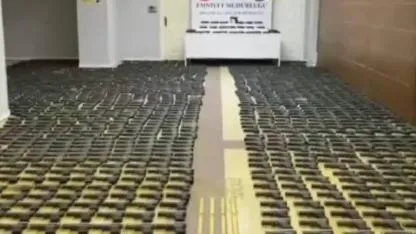Pendik’te Yer Altında Silah Deposu Ortaya Çıktı: Binlerce Silah Ele Geçirildi