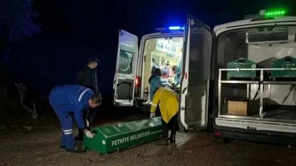 Fethiye’de Tur Teknesi Faciası: Kayalıklara Çarpan Teknede 1 Kişi Hayatını Kaybetti!