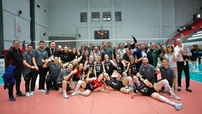 Zaferin Sultanları Final’de İlk Maçını Kazandı: 3-0
