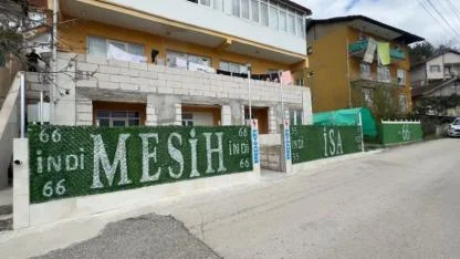 Karabük’te “Mesih” İddiası: Evine Yazdığı Yazılar Kaldırıldı!