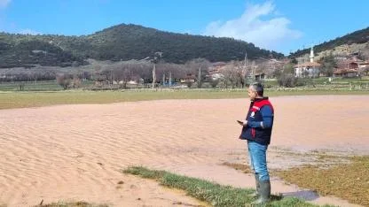 Afyonkarahisar’da Aşırı Yağış Hububat Tarlalarını Vurdu: Hasar Tespit Çalışmaları Başladı