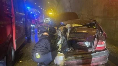 Bolu Dağı Tüneli’nde Tır Otomobile Çarptı: 1’i Çocuk 5 Kişi Yaralandı