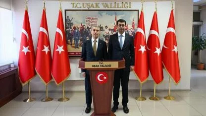 Afyonkarahisar Valisi Aktaş’tan Uşak Valisi Kartal’a Hayırlı Olsun Ziyareti