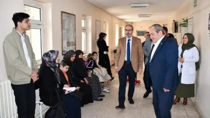 Müdür Öztürk, Susuz Beldesi’nde Sağlık Hizmetlerini Yerinde İnceledi